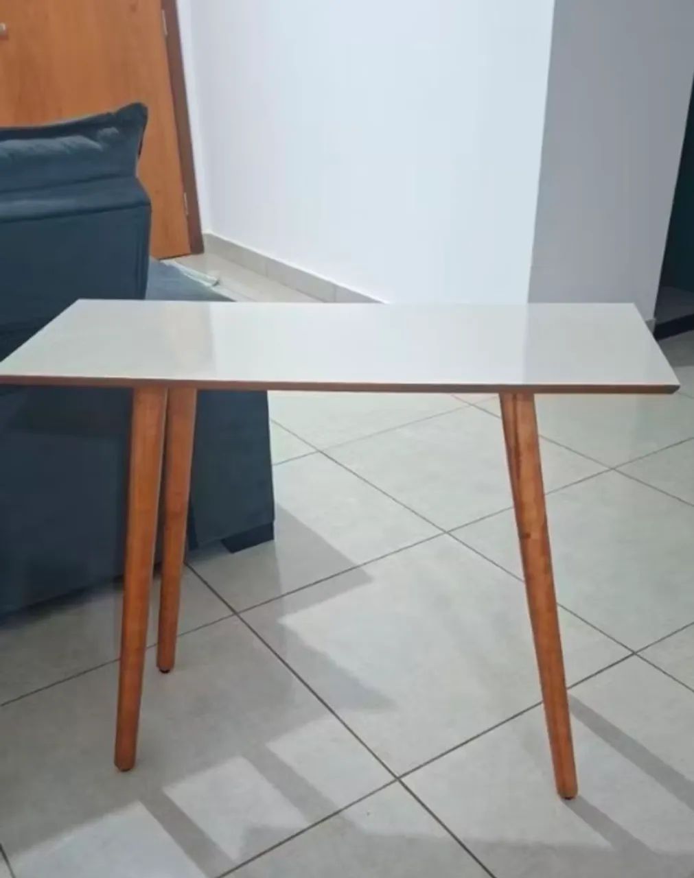 Aparador Retrô de Sala