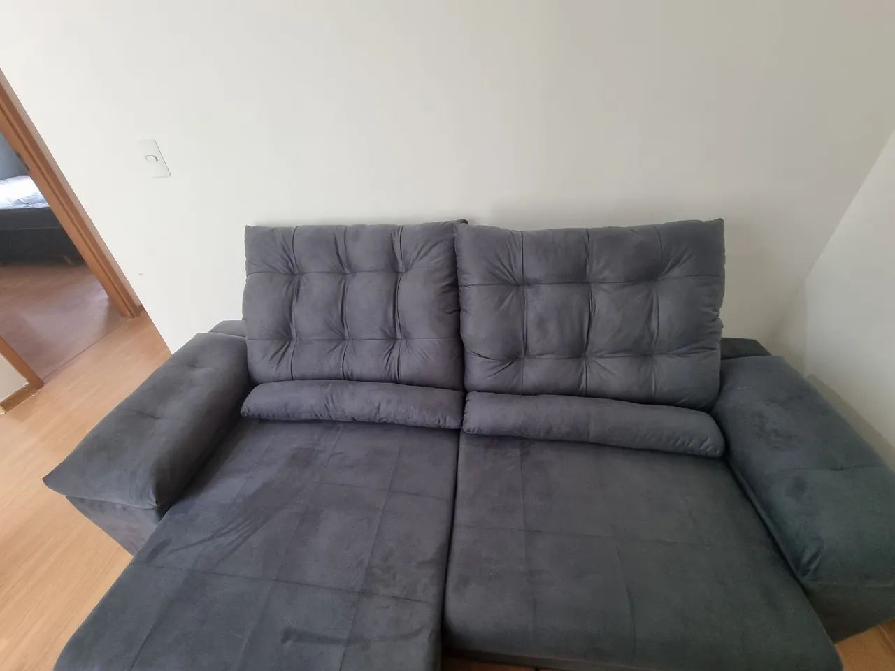 SOFA NOVO NUNCQ USADO