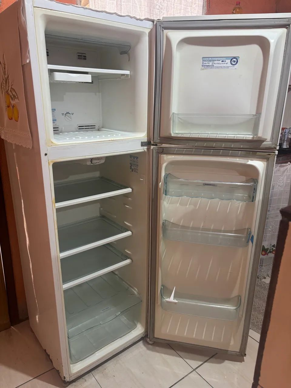 Vendo Geladeira Eletrolux  - Foto 3