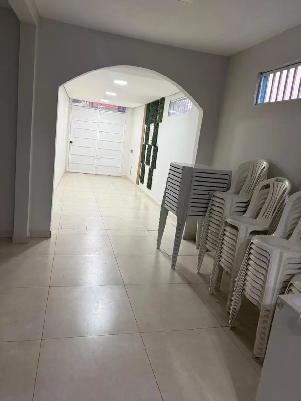 Aluguel de de salão plano com piscina? - Foto 2