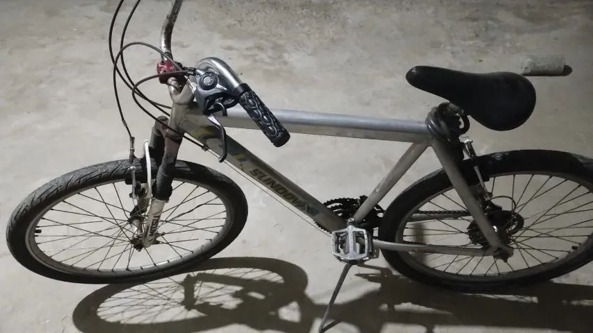 Bicicleta  - Foto 2