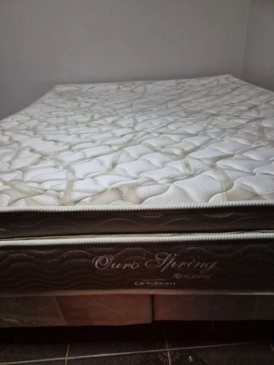 Cama box Queen Size