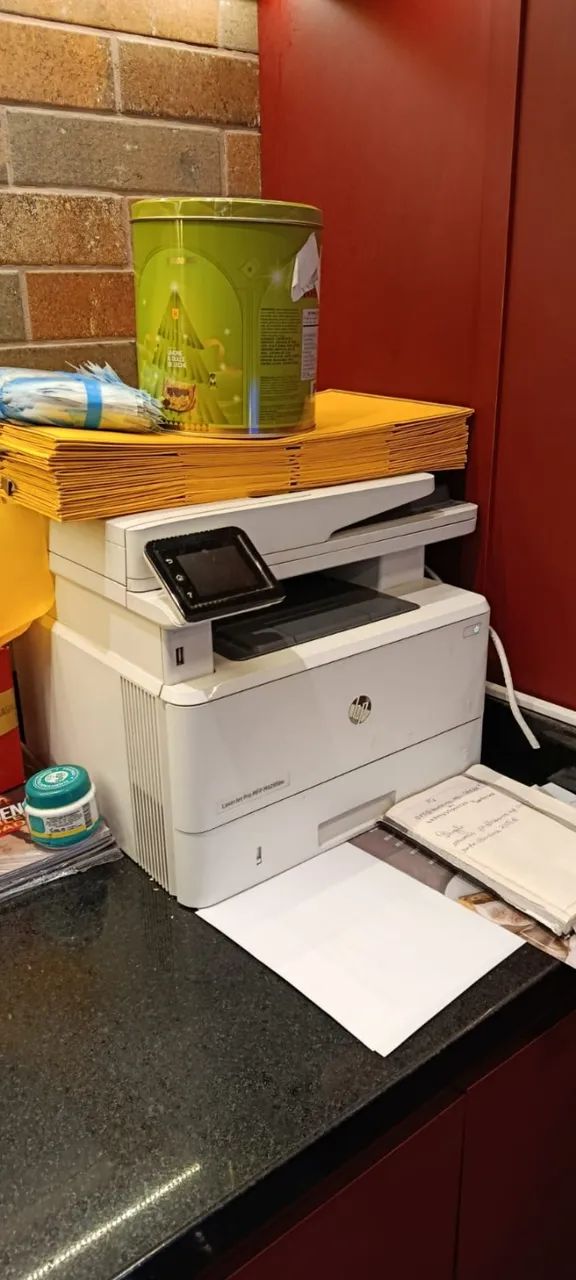 Impressora HP laserjet mfp m428fdw - Foto 2