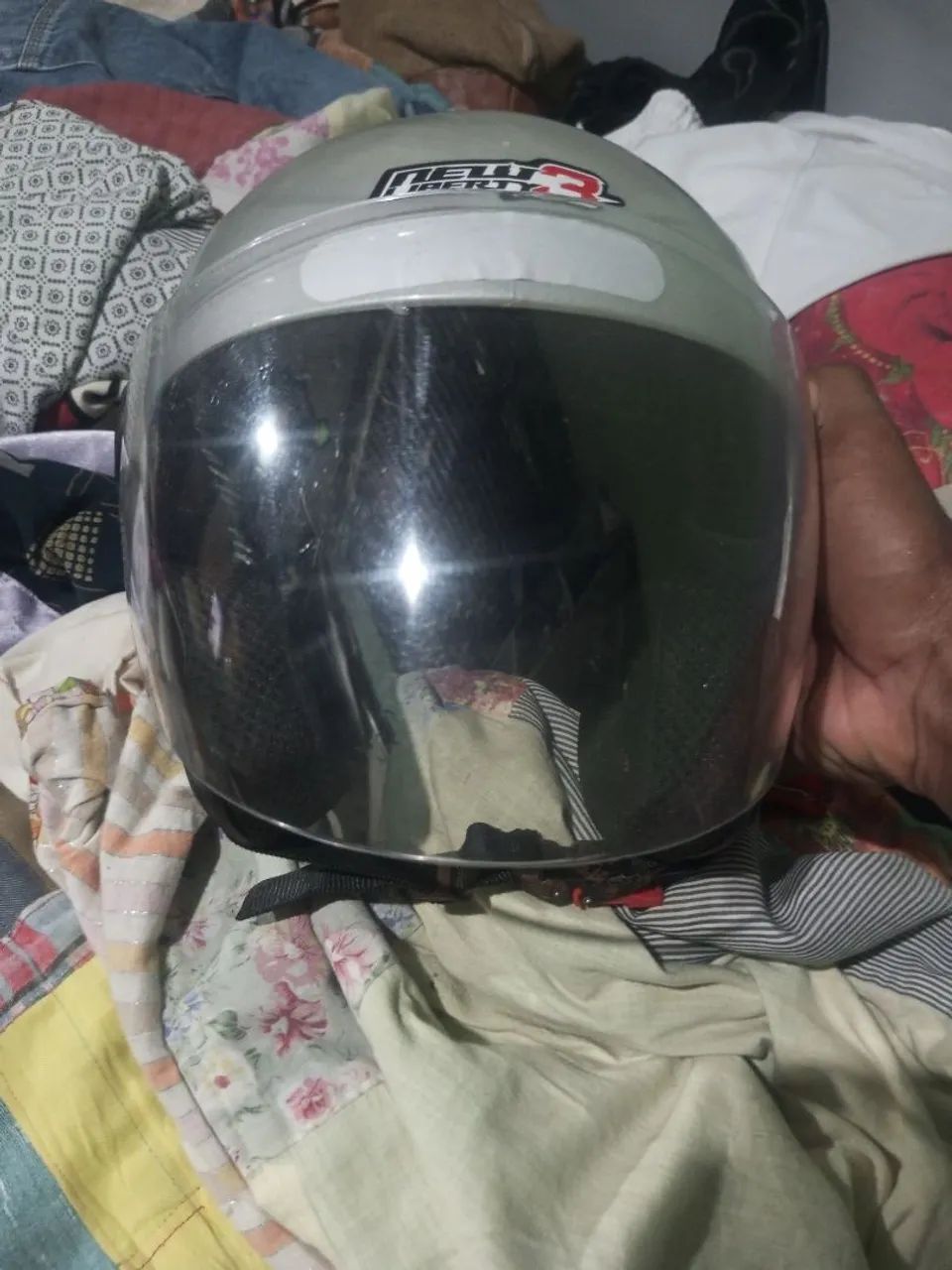 Capacete novo  - Foto 3