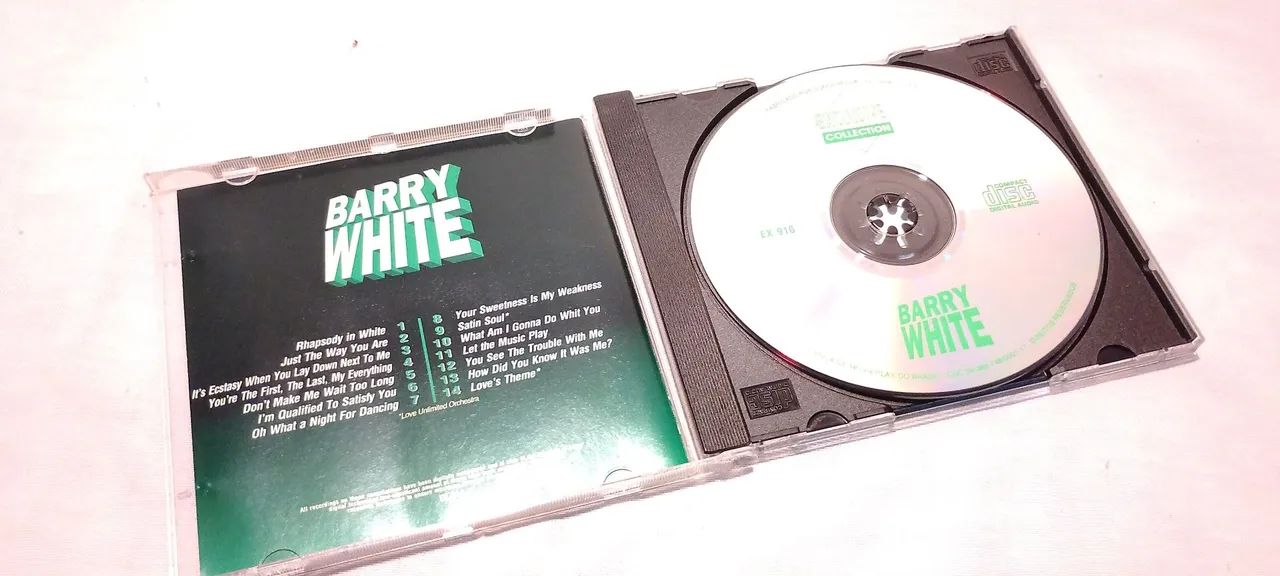 CD Barry White em perfeito estado  - Foto 3