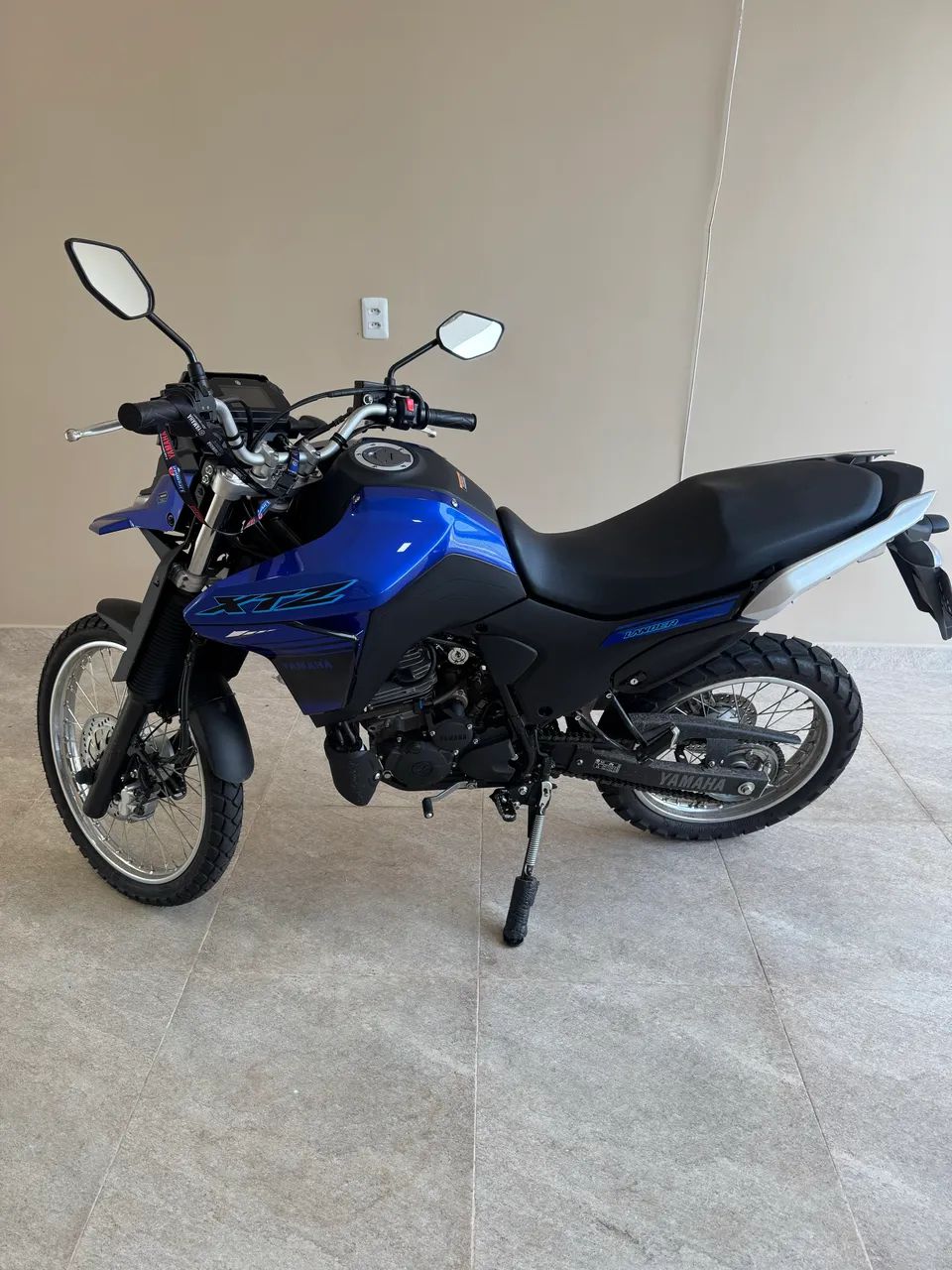Lander 250  - Foto 2