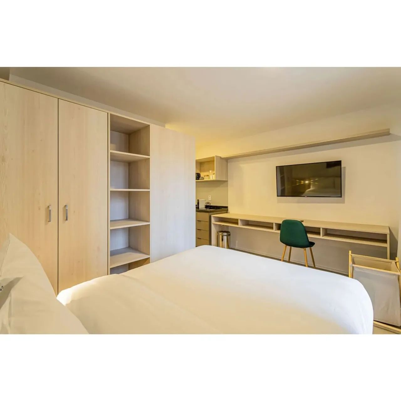 Apartamento com 1 Quarto para alugar, 24m² - Moema - Foto 10