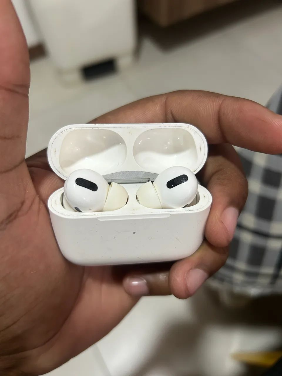airpods pro 1st 中古 5セット Amazon.co.jp: 【整備済み品】 Apple AirPods Pro White : 家電＆カメラ