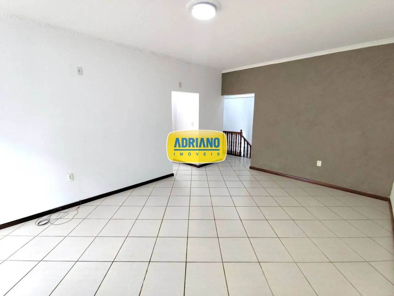 Casa com 3 dormitórios para alugar, 240 m² por R$ 6.719,88/mês - Capoeiras - Florianópolis - Foto 5