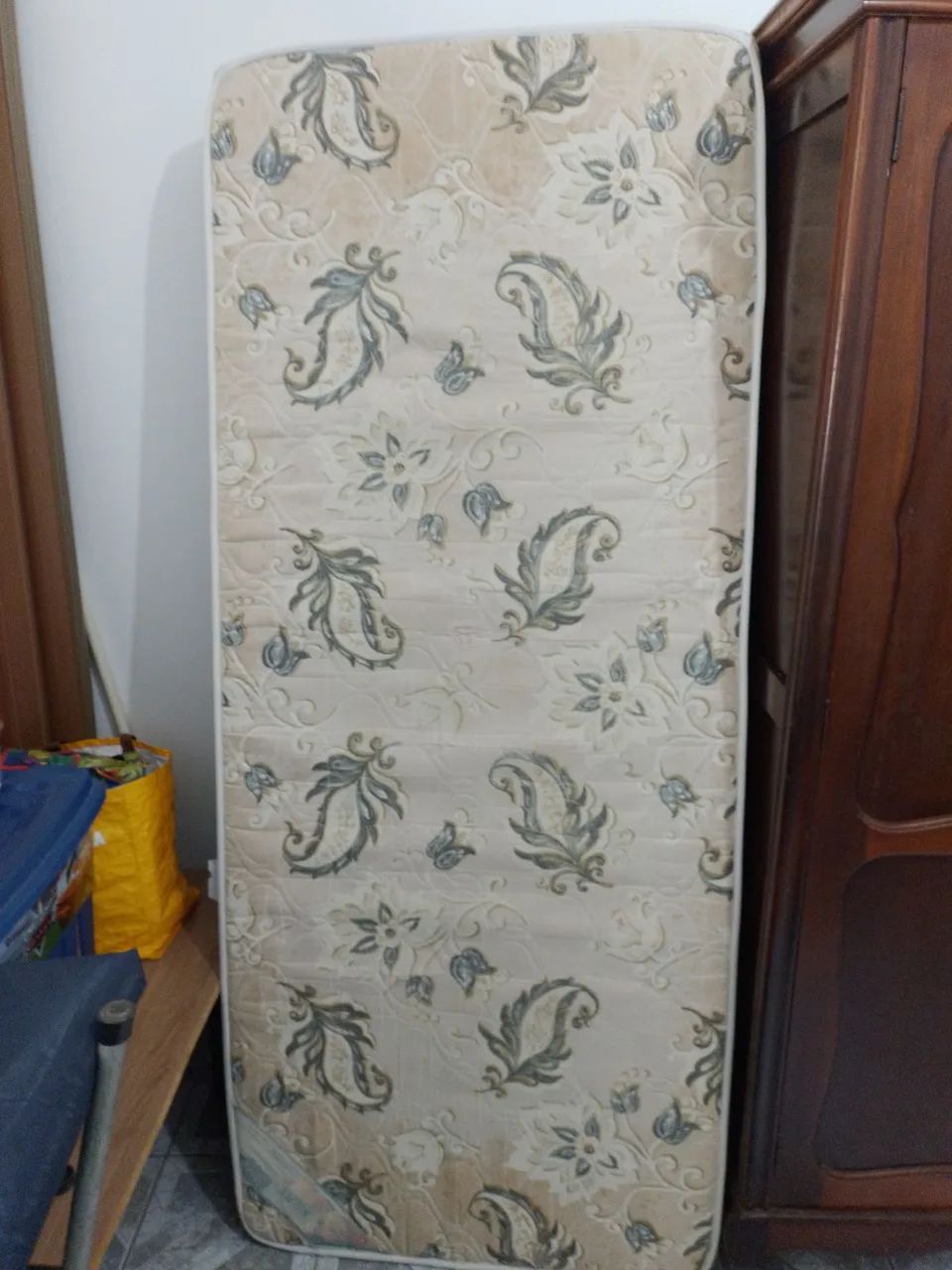 Cama De Solteiro Em Madeira C/ Colchão  - Foto 2