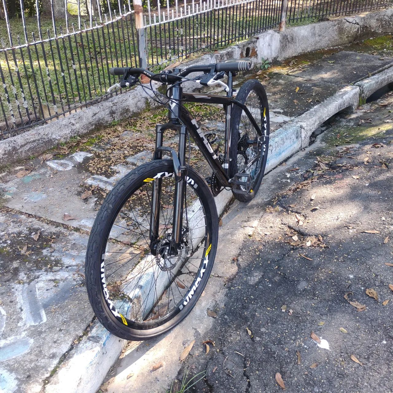 vendo bicicleta aro 29 - Foto 4