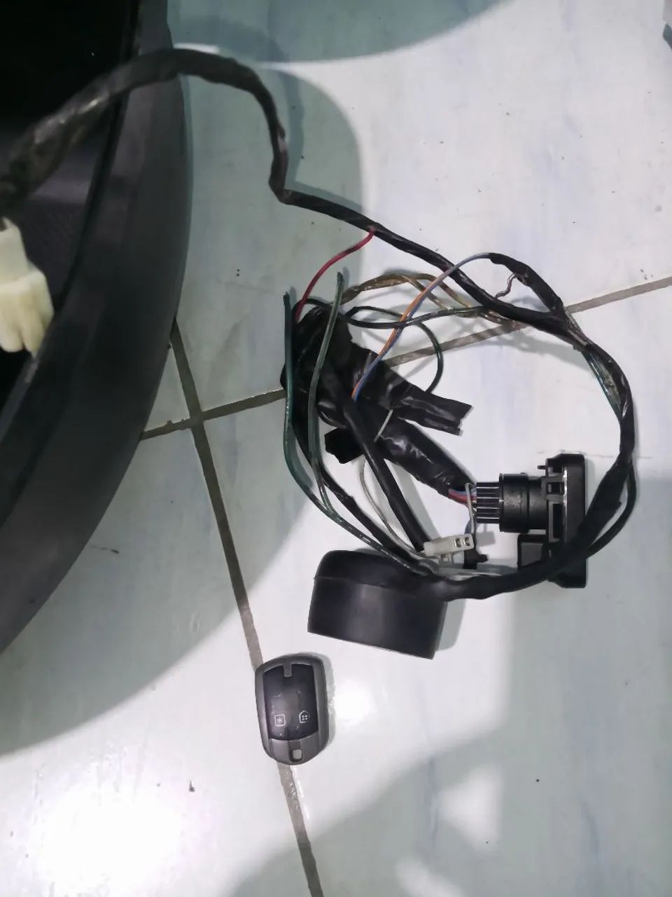 Baú/ para Motocicleta/ Alarme pósitron  - Foto 2
