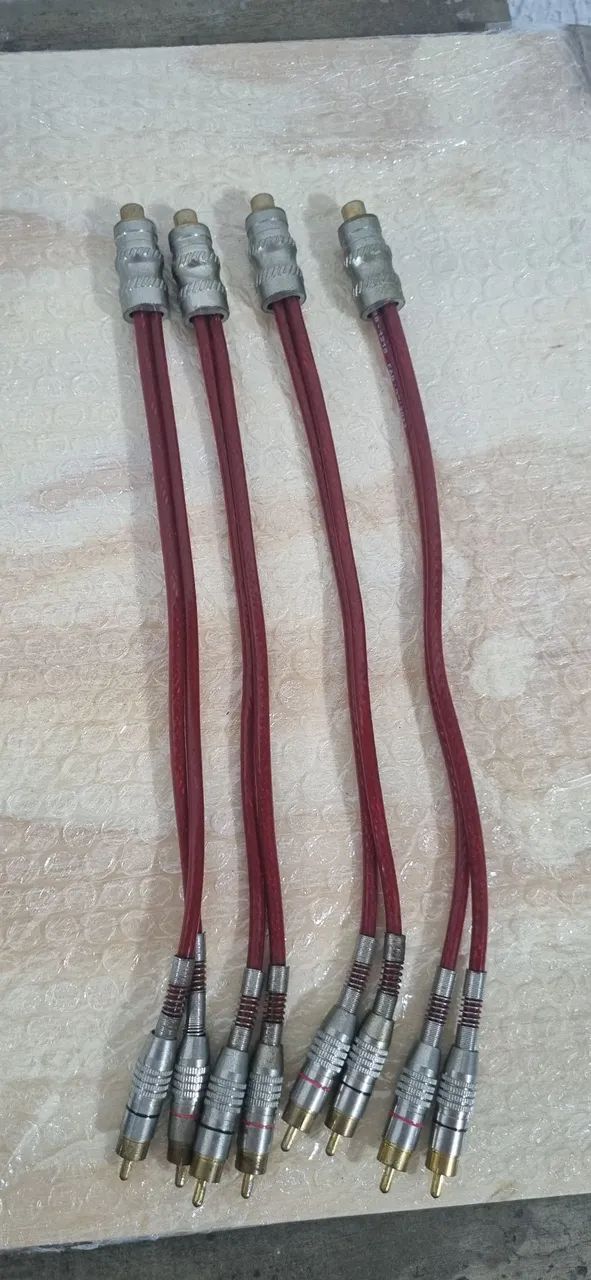 4 cabos Y RCA Blindados