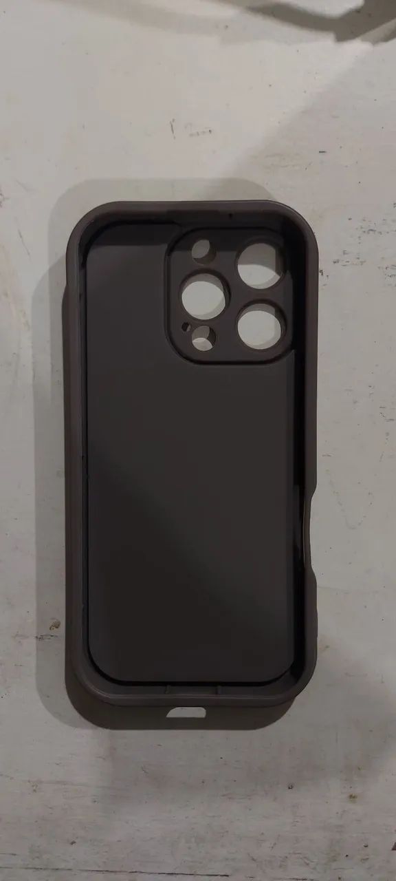 Vendo case iPhone 16 Pro - Foto 2