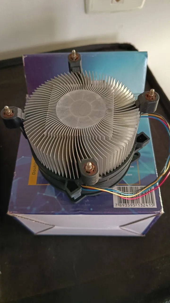 Cooler para processador Intel Delta Electronics FHSA9525S-1339 - Foto 2