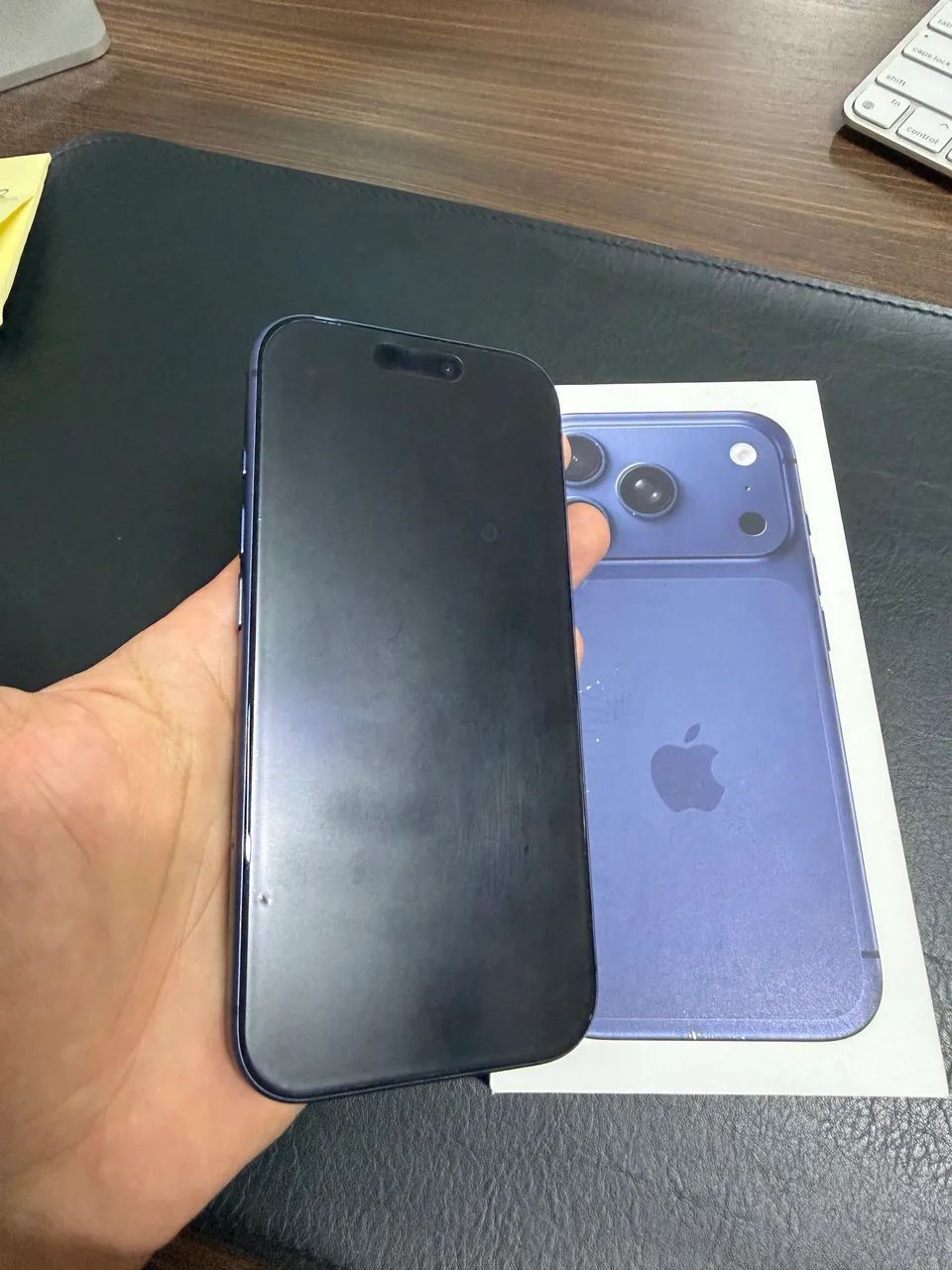 IPHONE 17 PRO DEEP BLUE, 256GB NA GARANTIA - Foto 5