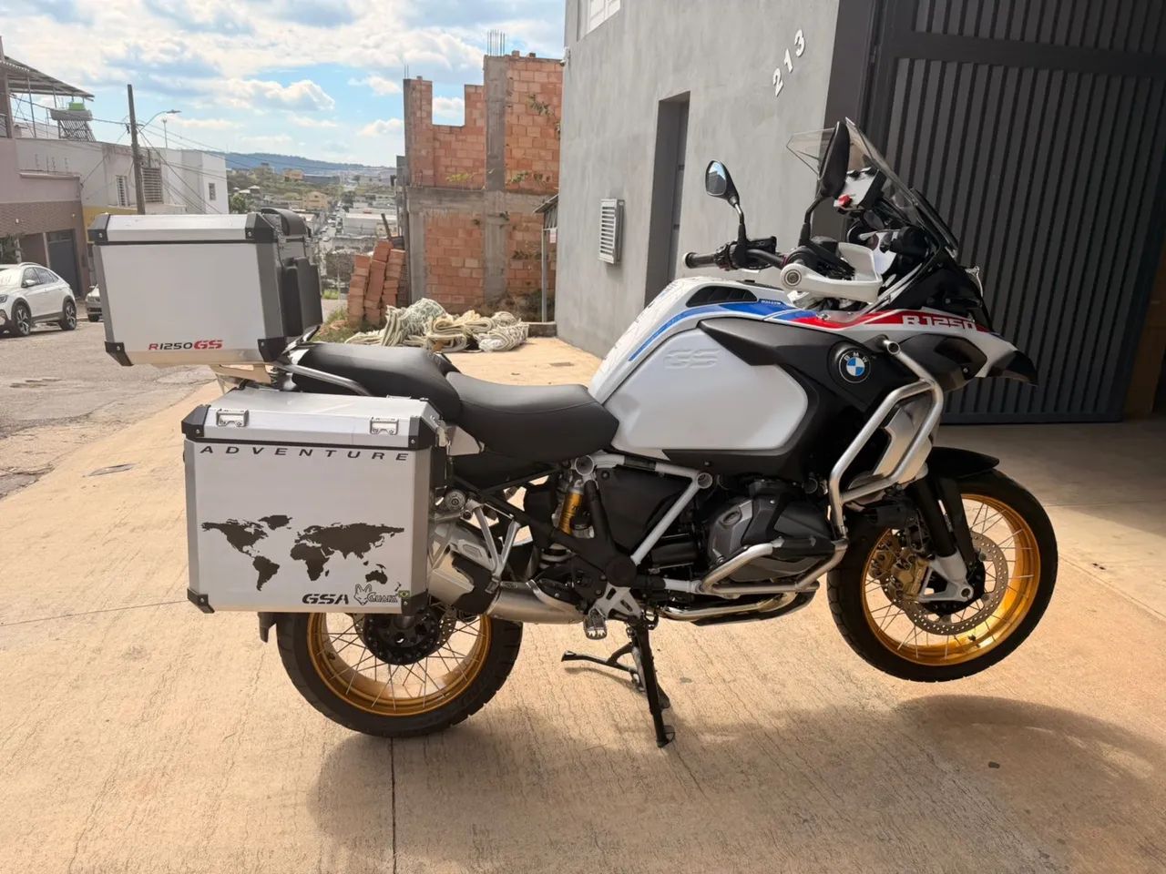 BMW R 1250 GS Adventure premium rallye 2021 com baús e acessórios  - Foto 6