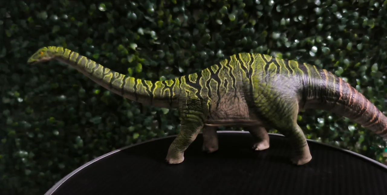 APATOSSAURO - Dinossauro Colecionável