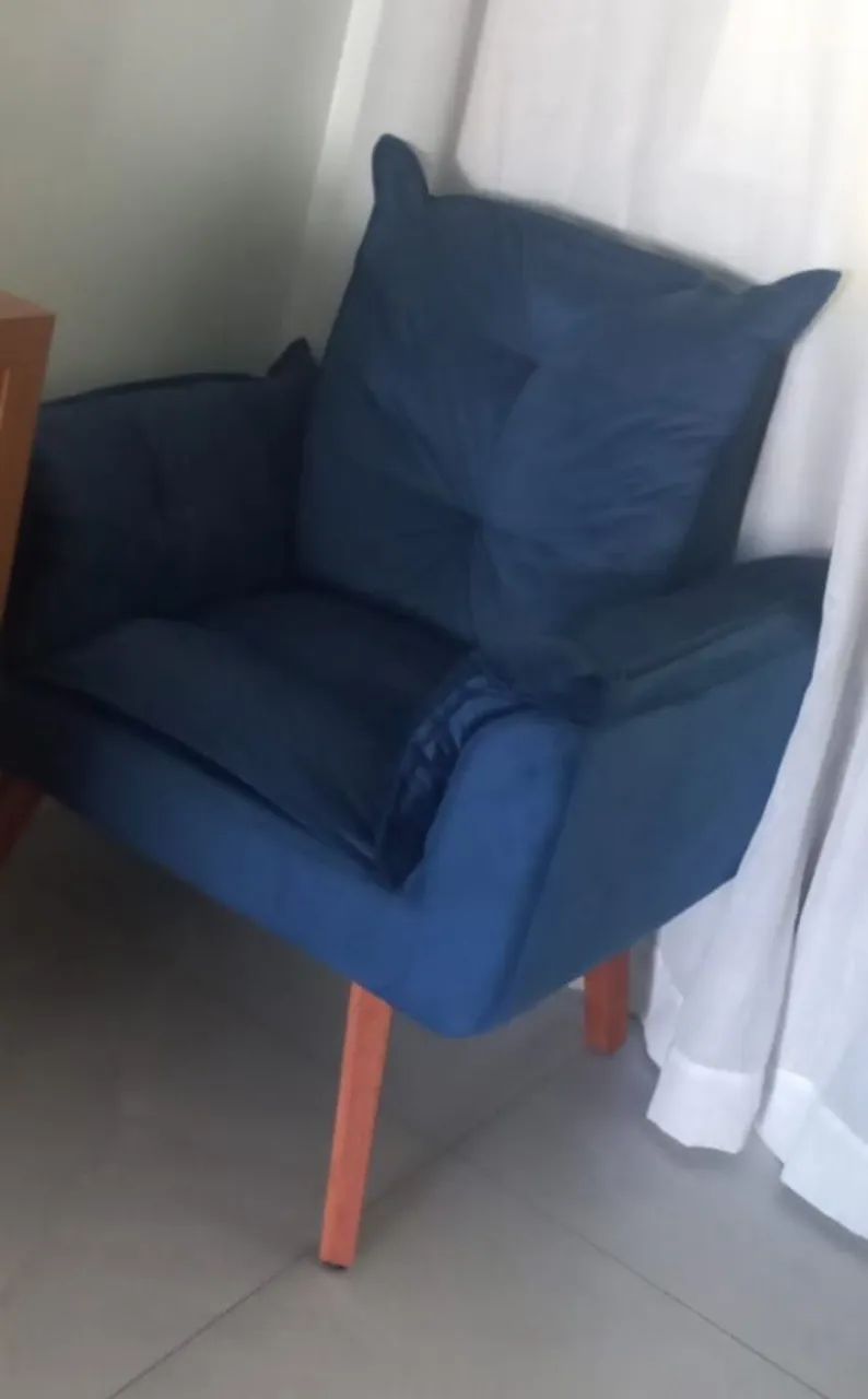 Sofá, poltronas e geladeira - Foto 3
