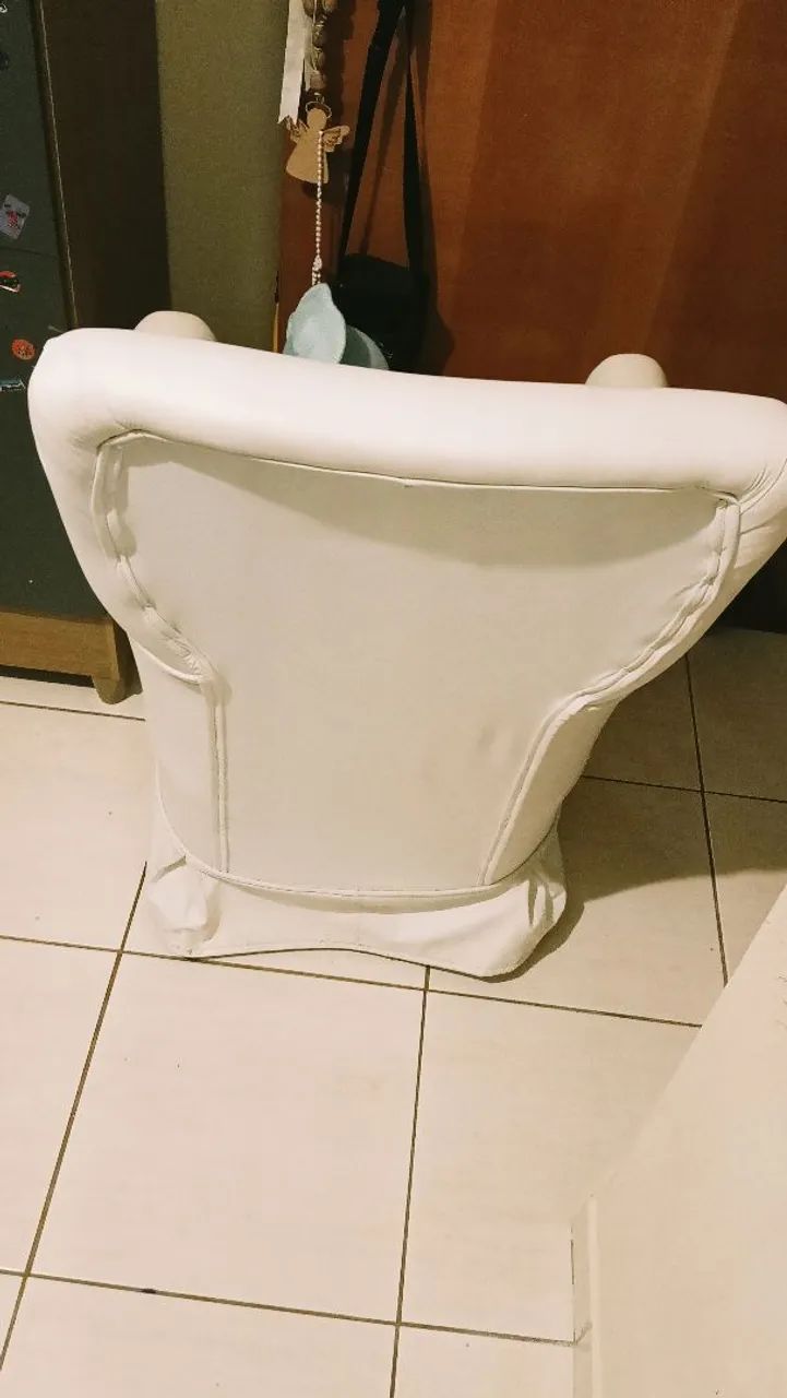 Poltrona de Amamentação de Balanço com Puff - Foto 4