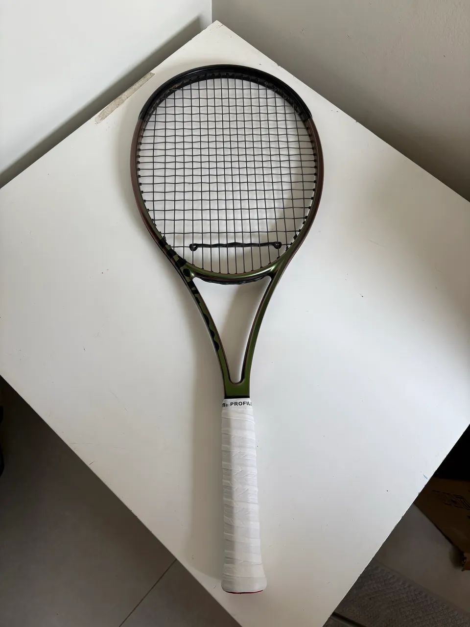 Raquete Wilson blade 98 V8 18x20 L2 - Esportes de Quadra e Ao Ar