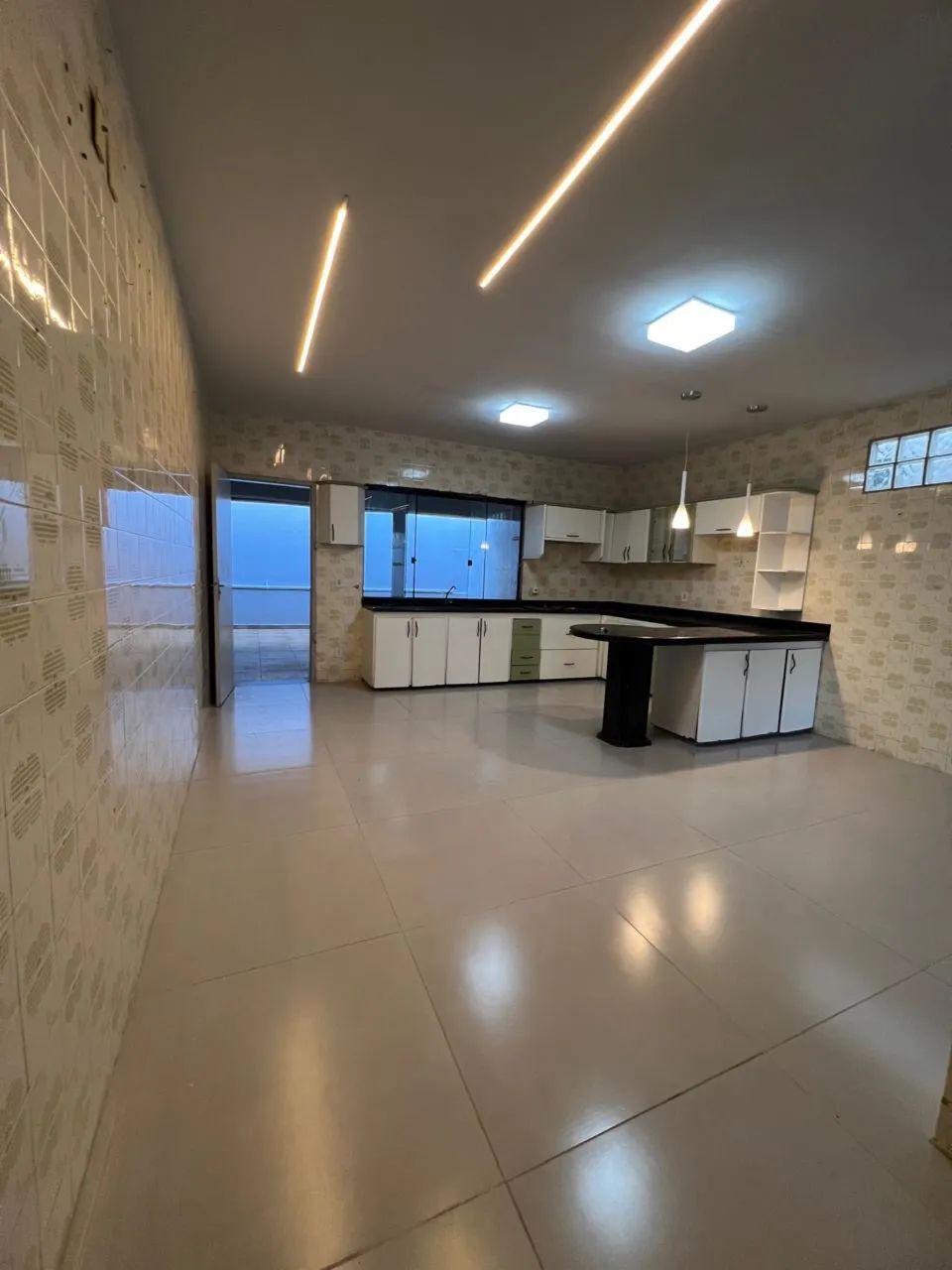 Venda casa bem localizada 