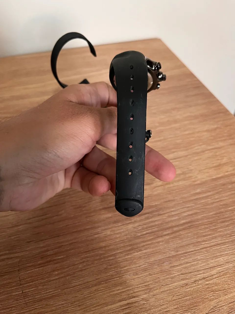 Relógio Oakley Detonador Preto com Vermelho  - Foto 2