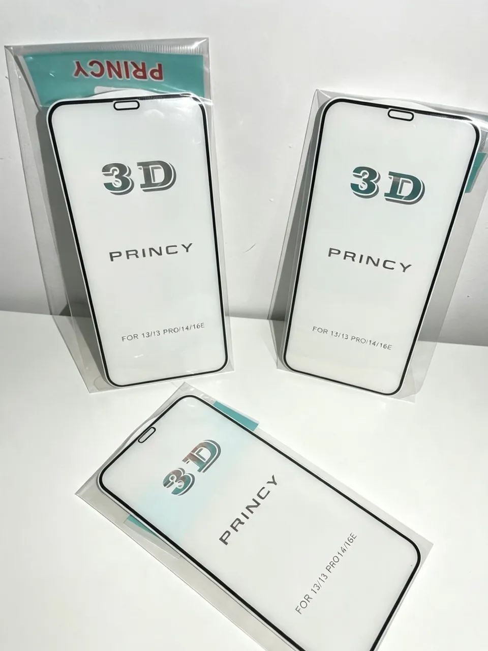 ? Película 3D para iPhone 11, 12, 13, 14 e 16E