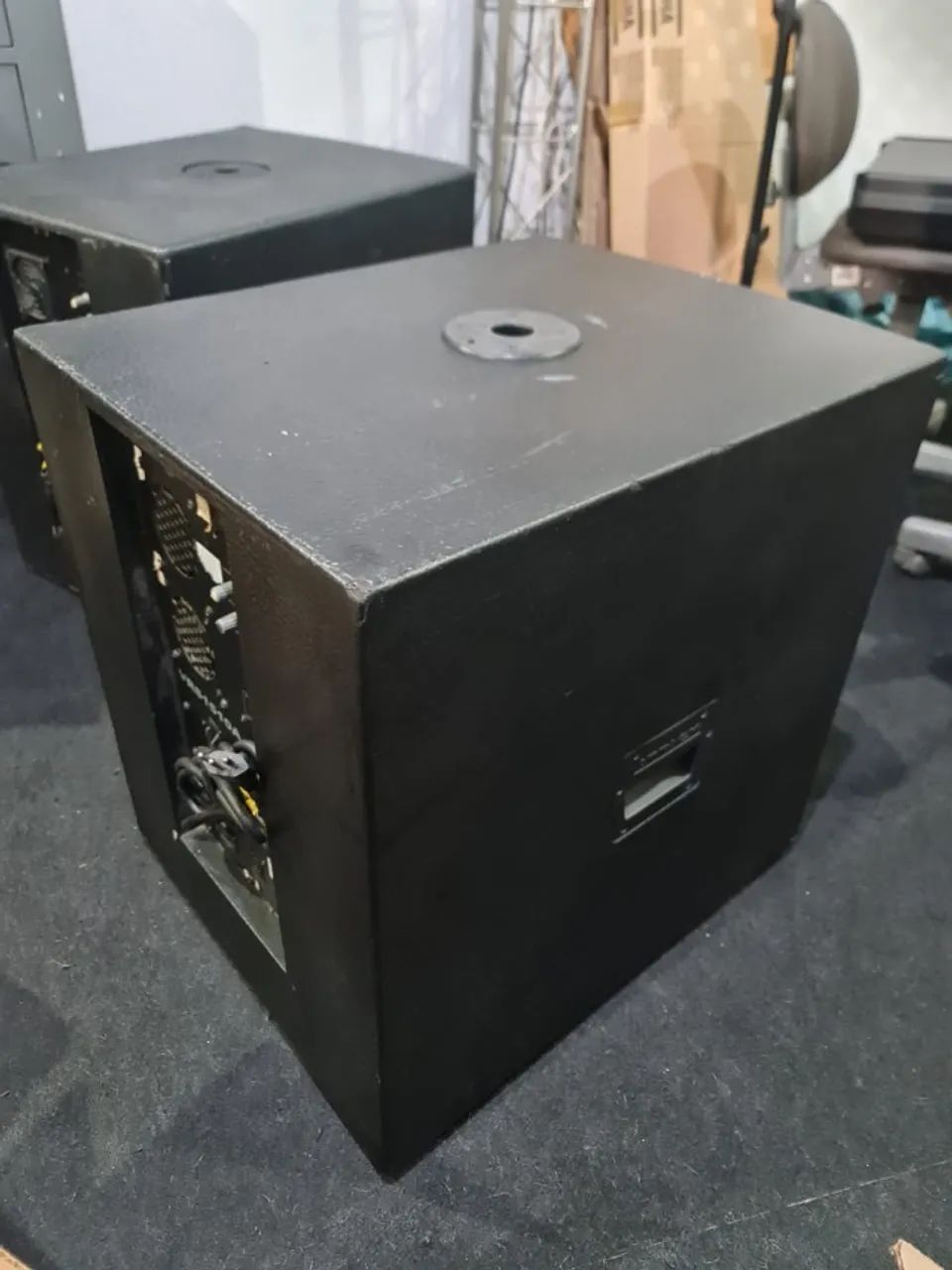 Caixa Subwoofer Ativo Attack Vrs 1510 A 1000w 15'' Preto - Foto 2