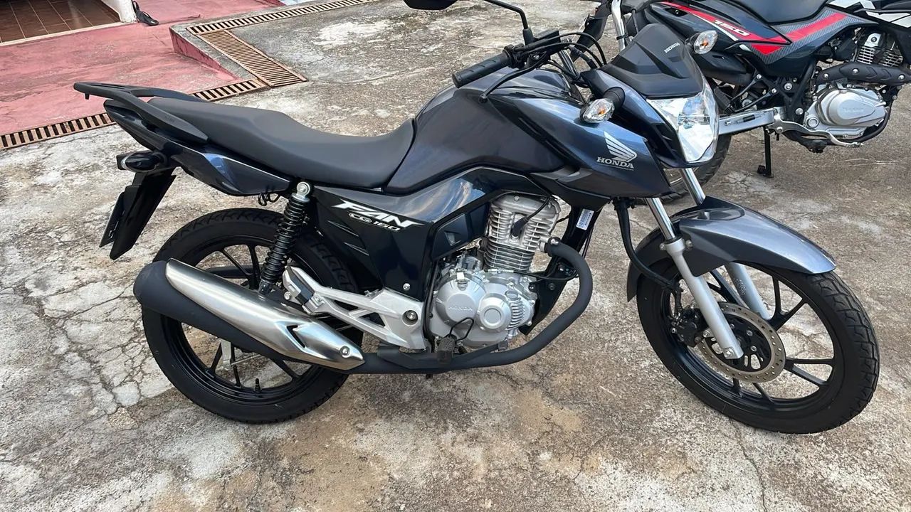 Moto nova com 9 km  - Foto 2