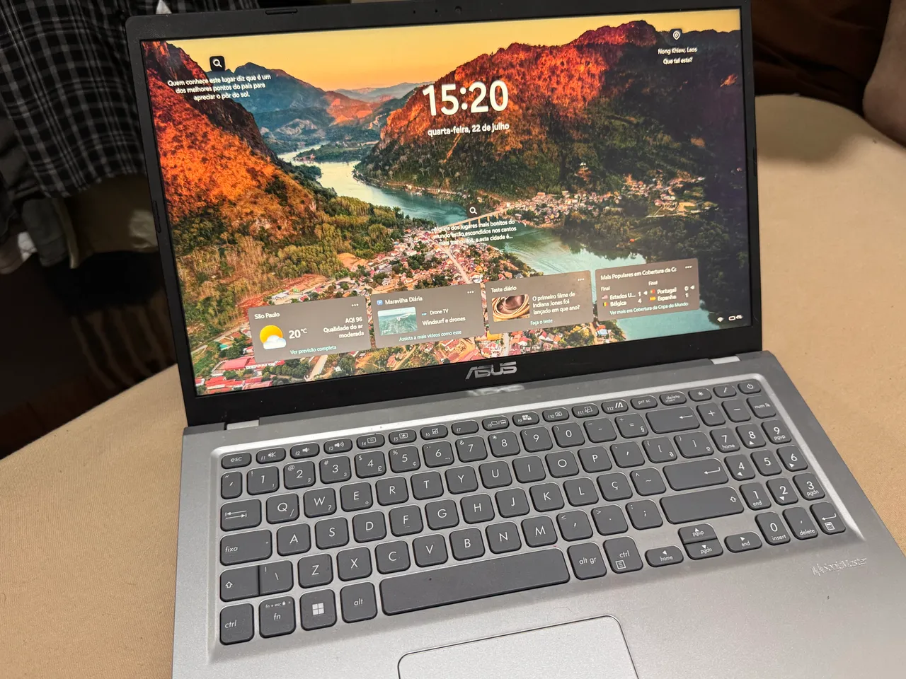 MacBook Pro 17 Late 2011 i7 8GB SSD macOS Ventura - Notebooks