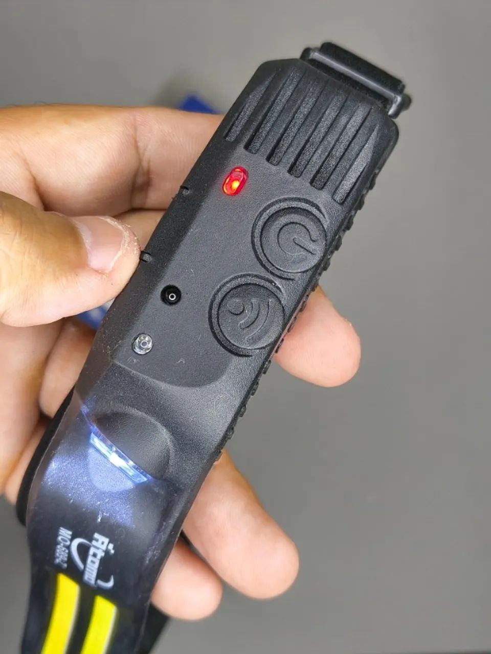 Lanterna de Cabeça LED com Sensor de Movimento USB Recarregável 400LM - Pronta Entrega - Foto 4