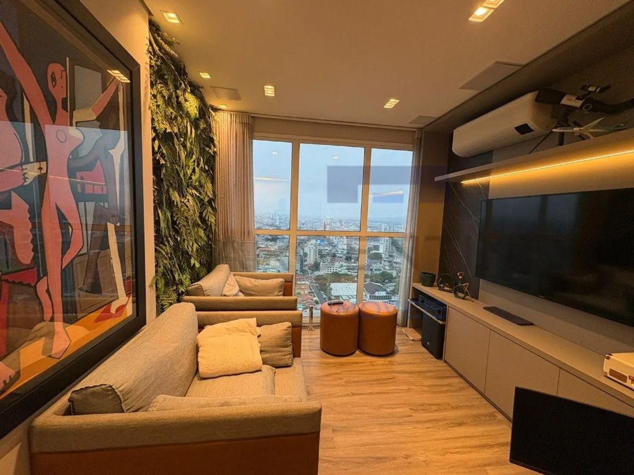 Apartamento Duplex no Omni-mobiliado