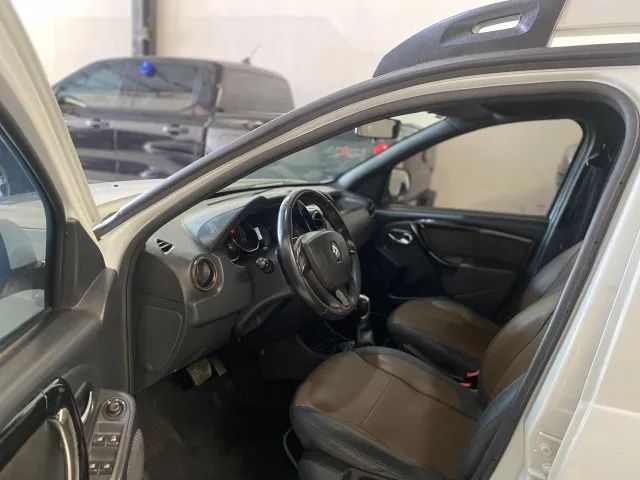 Renault Duster Dynamique 2.0 Hi-flex 16V Aut. 2017 - Foto 5