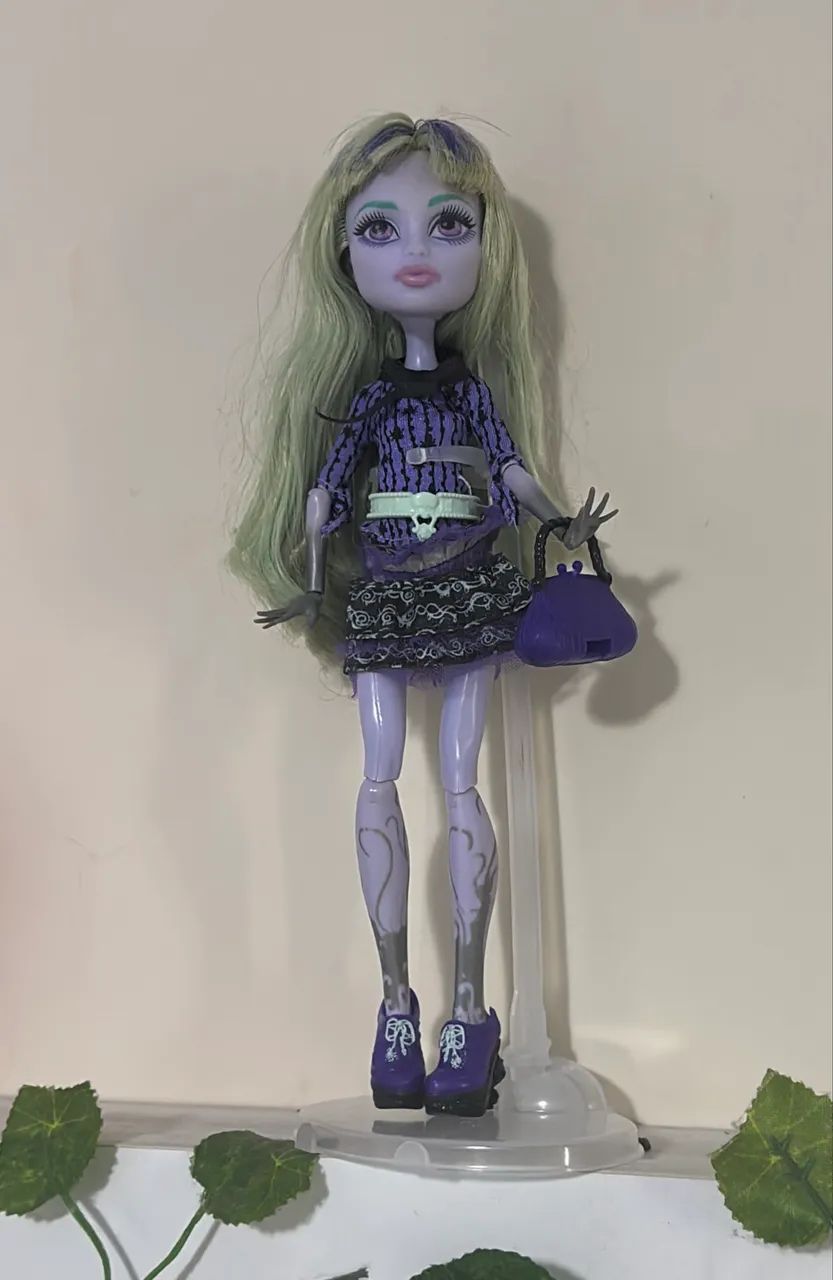 Monster high twyla 13 wishes g1