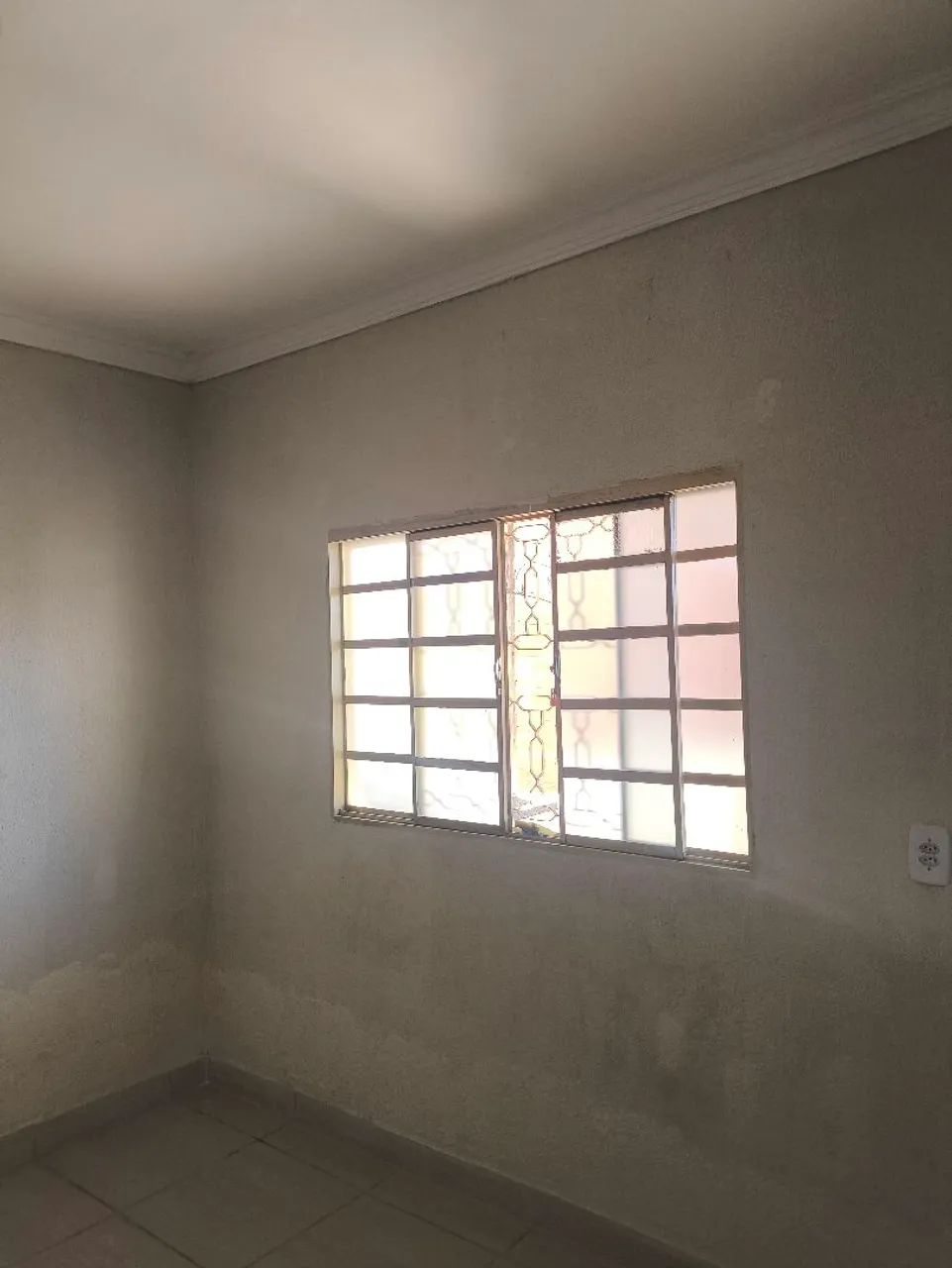 VENDO CASA ESCRITURADA NO SETOR MADRE GERMANA II - Foto 3