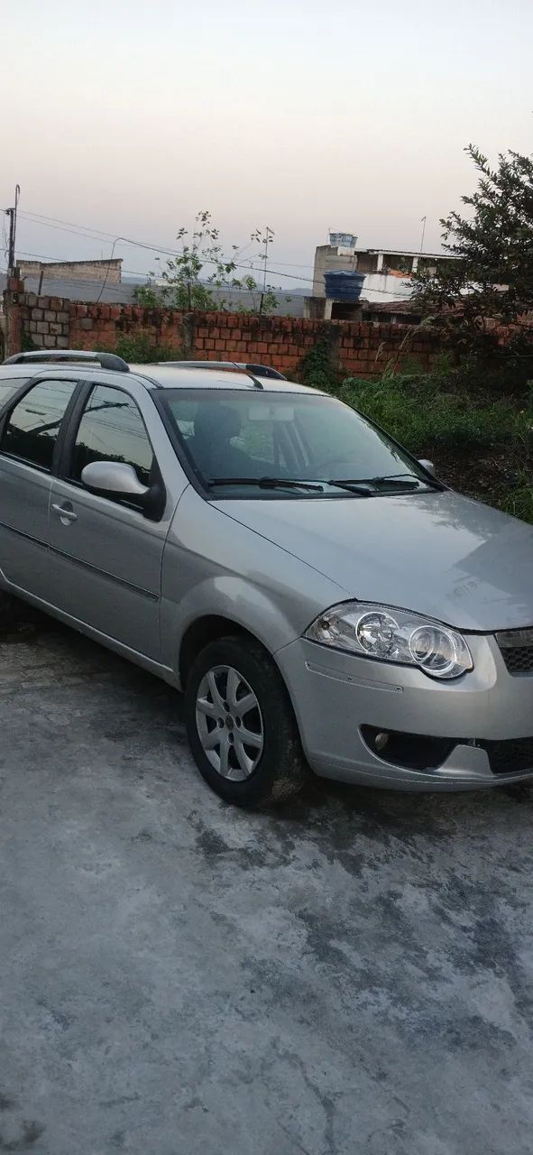 Fiat Palio Palio Week. ATTRACTIVE 1.4 Fire Flex 8V 2013