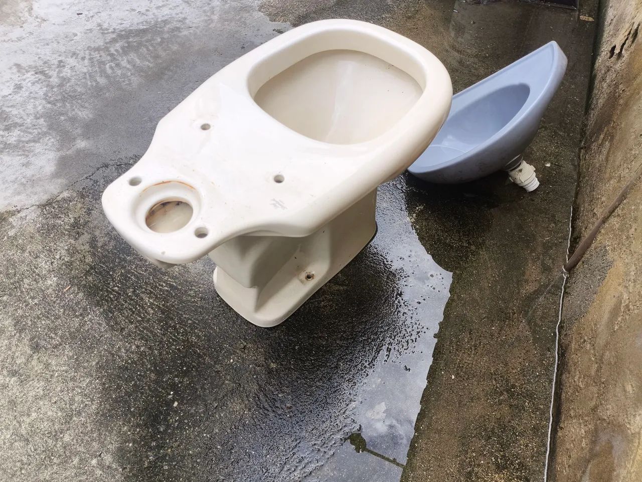 Vaso sanitário e pia para banheiro - Foto 4