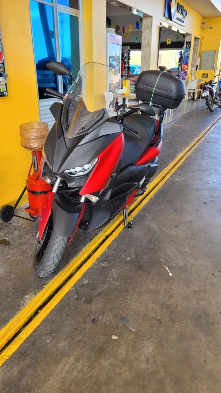 XMAX 250 com acessórios.  - Foto 5