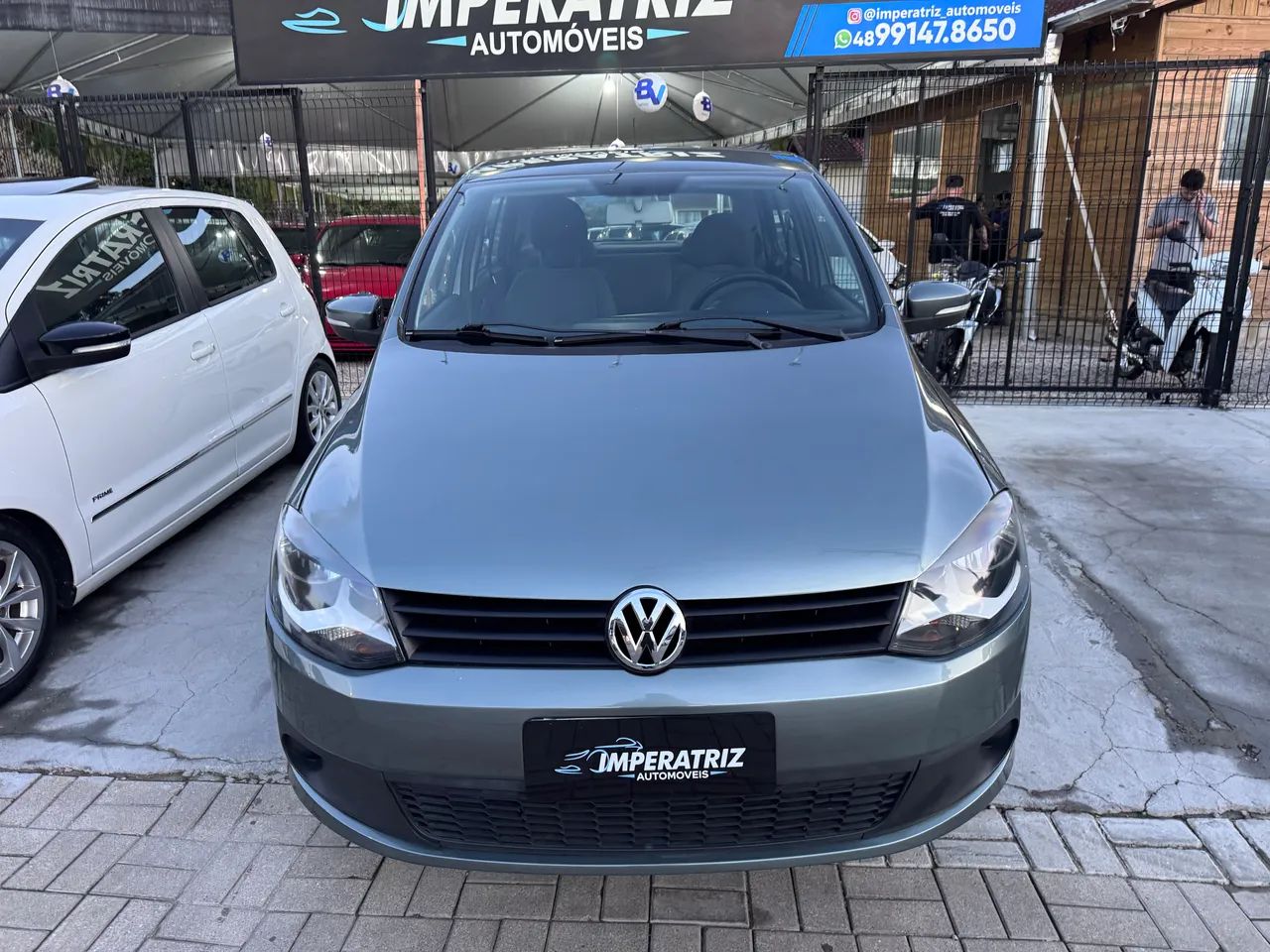 Volkswagen Fox 1.6 MI Total Flex 8V 5P 2012 - Foto 2