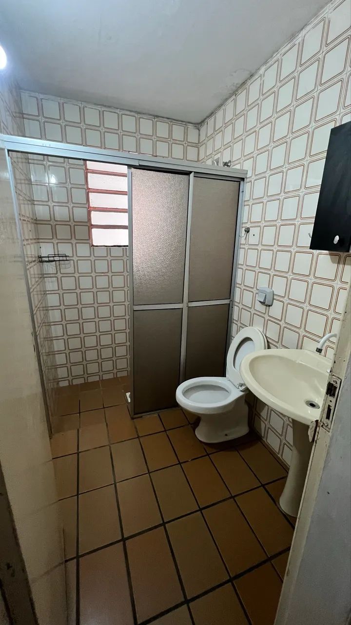 Alugo Kitnet mobiliado àgua e luz incluso - Foto 3