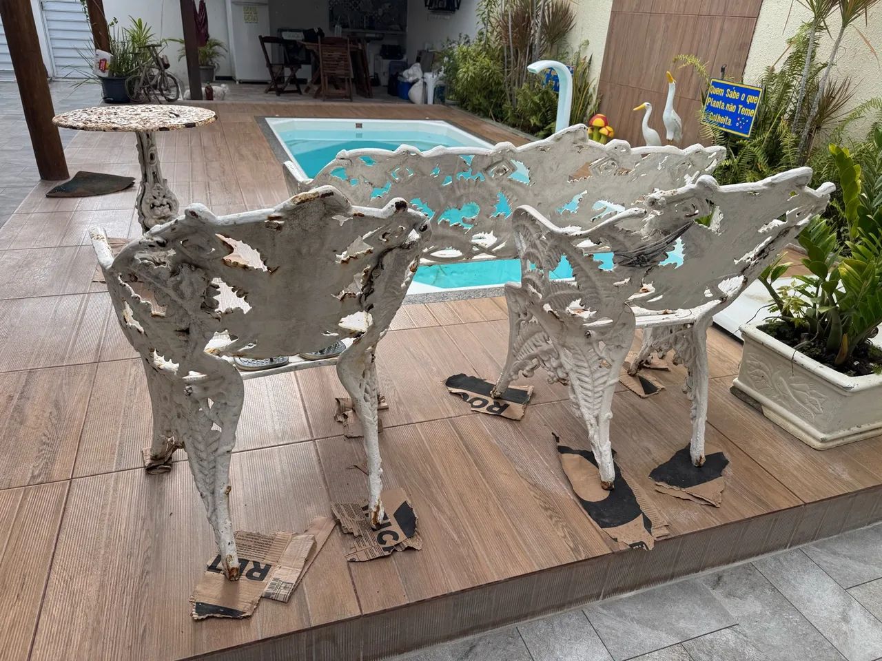 VENDO CONJUNTO DE CADEIRAS DE FERRO! - Foto 4