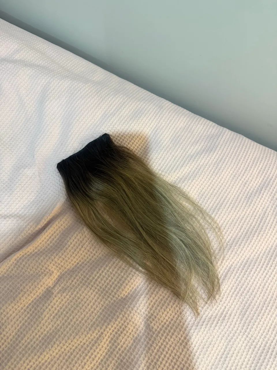 Cabelo brasileiro 23 gramas na tela 