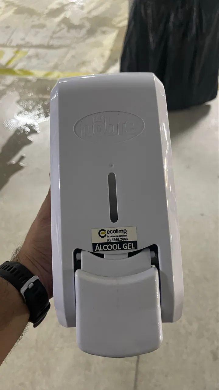 Dispenser para álcool  são 13 unidades 