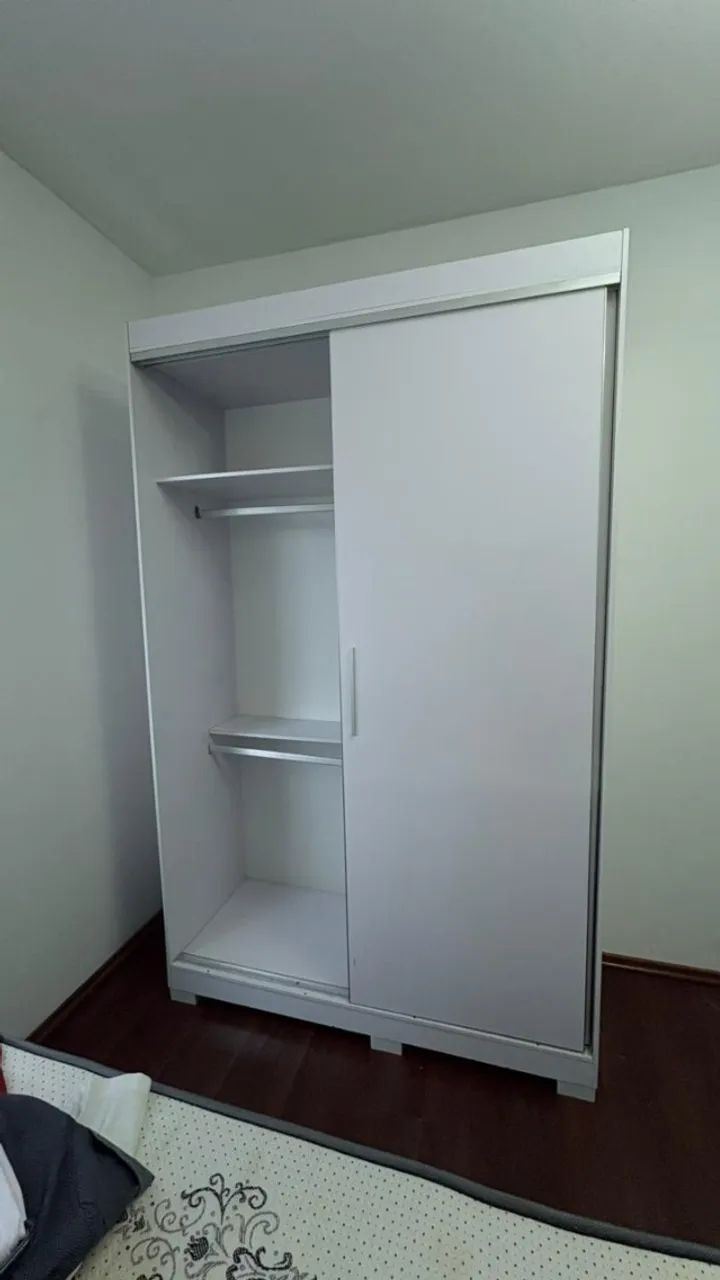 Cama e guarda roupa - Foto 4