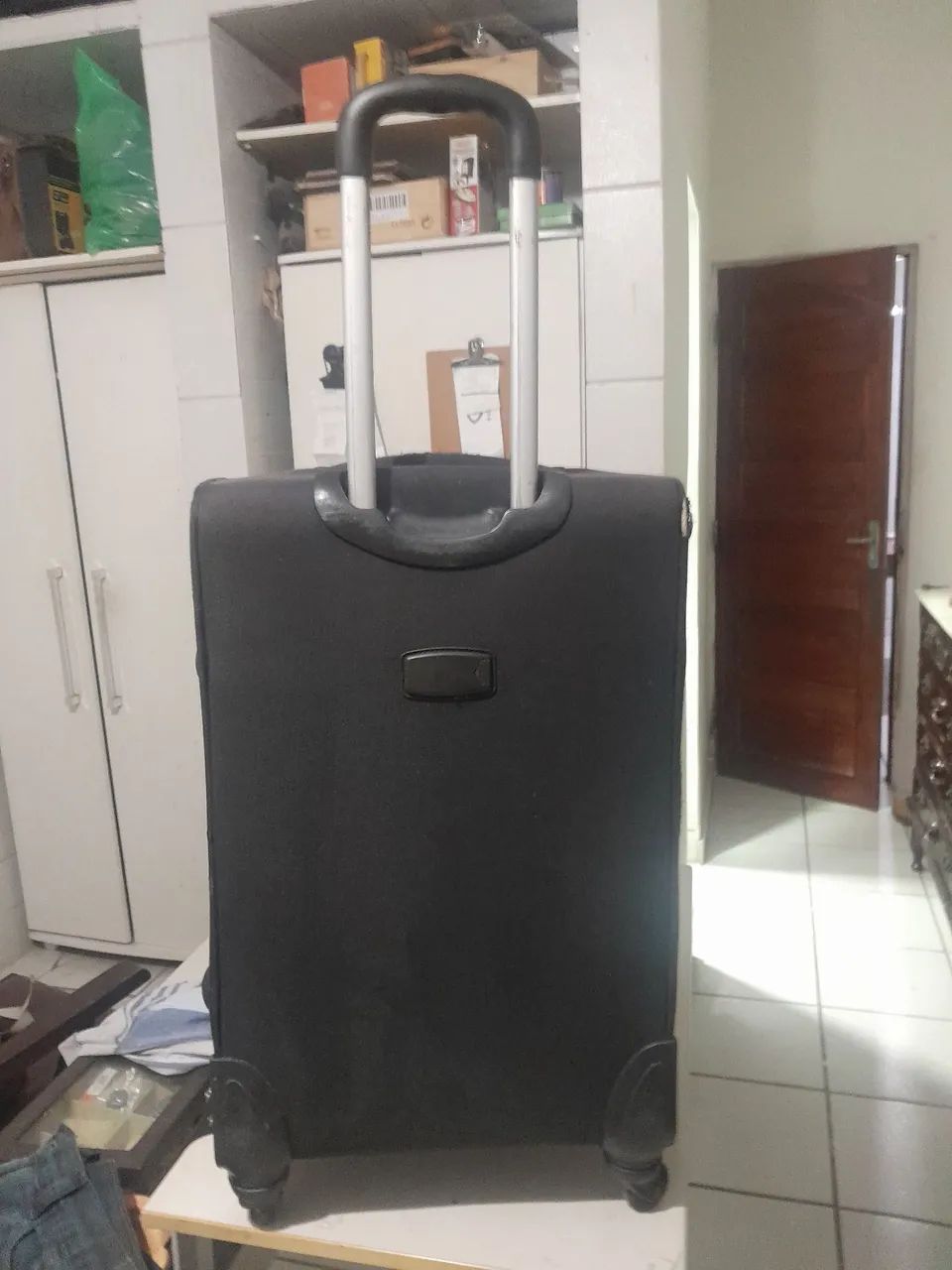Mala grande para viagem com 4 rodinhas e giro de 360 graus - Foto 5