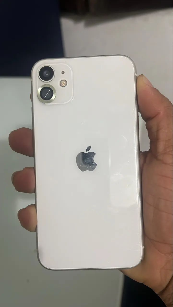 iPhone 11  valor 700 - Foto 3