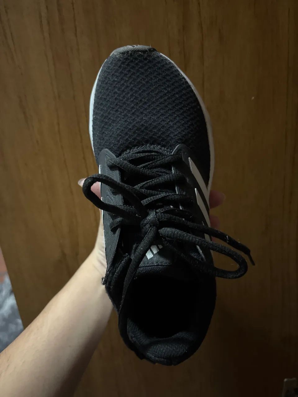 Tênis adidas 