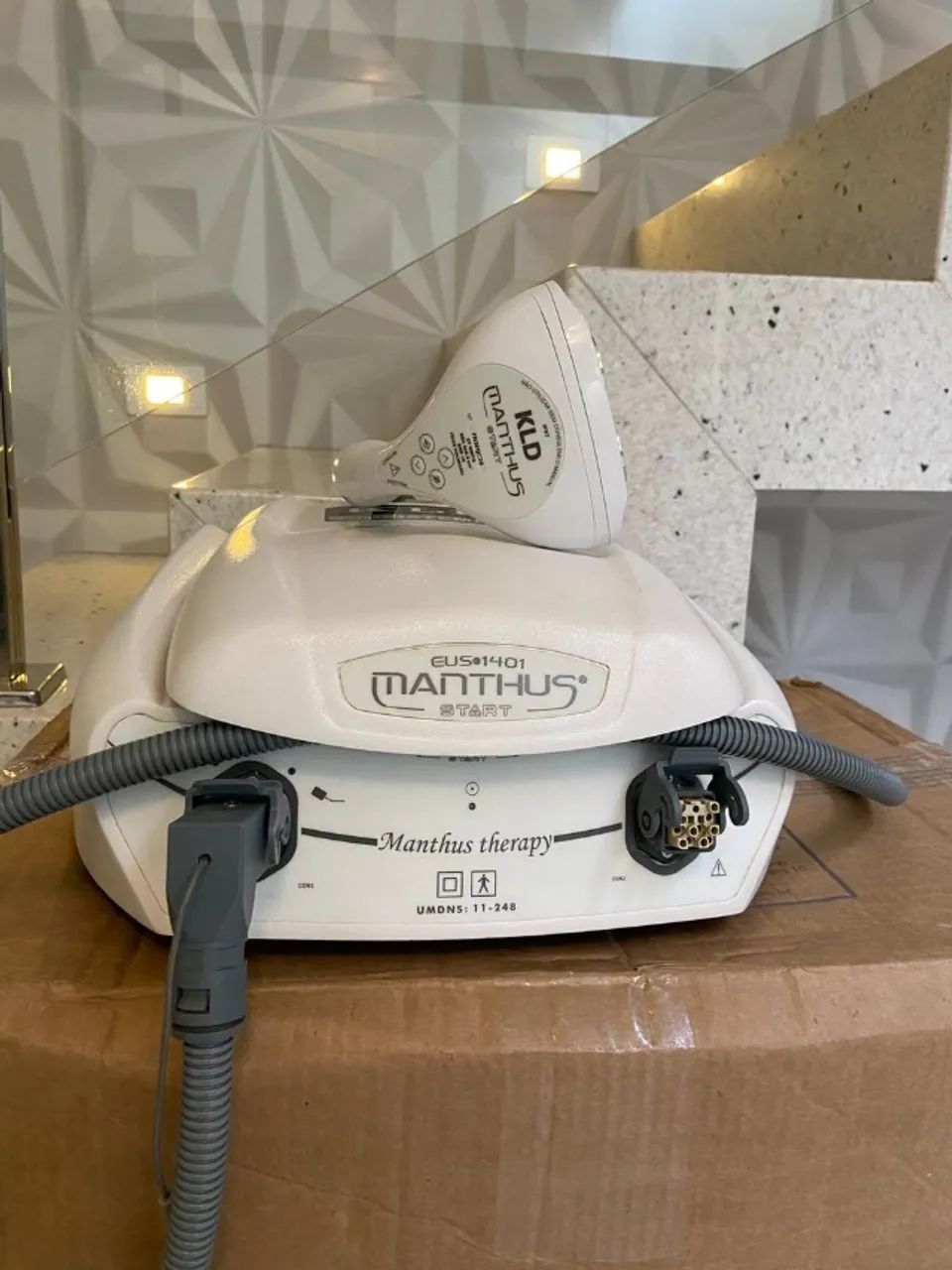 Máquina para clínica estética Manthus KLD
