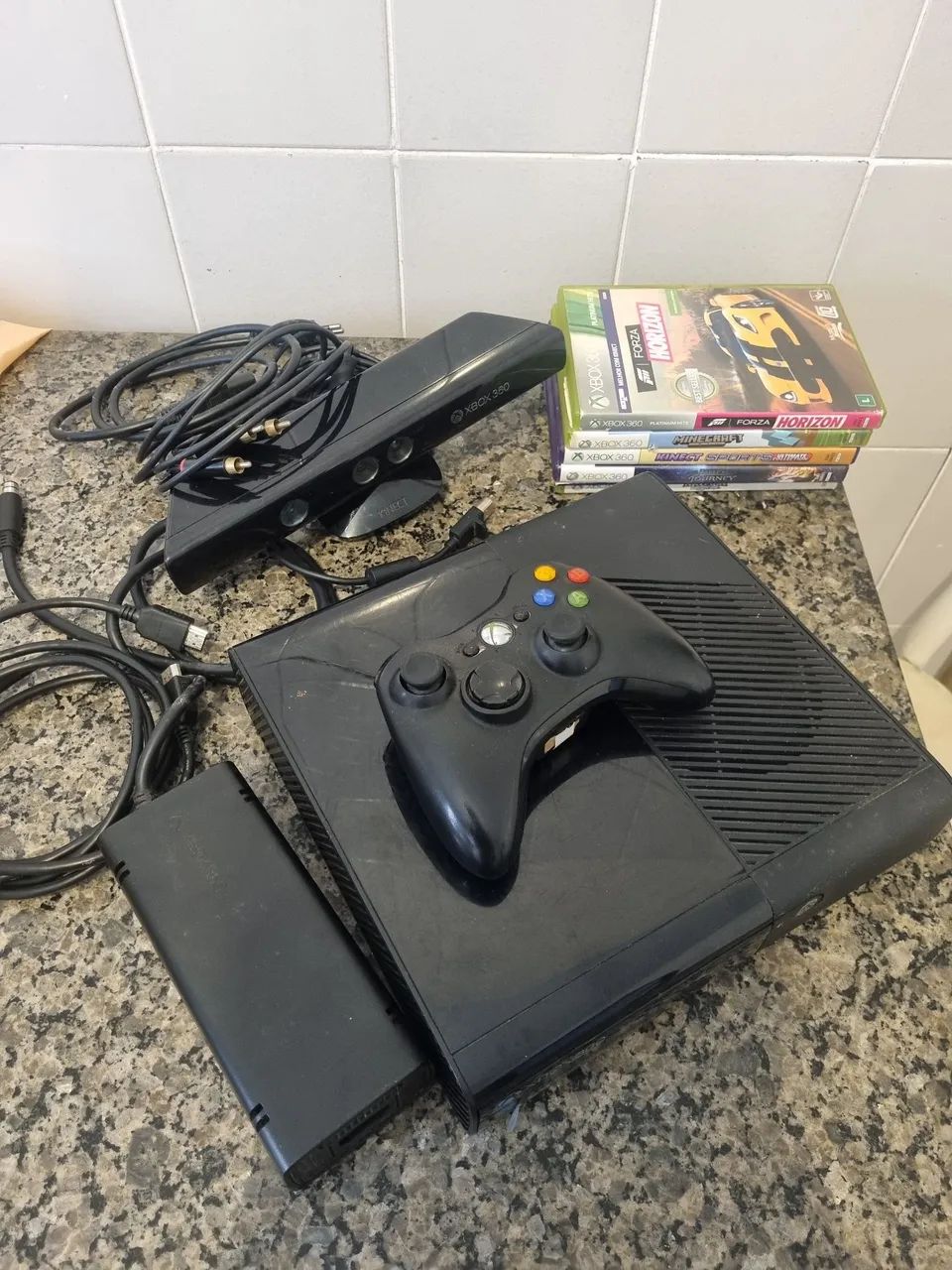 Xbox 360 slim + Kinect + jogos - Foto 5